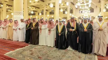 أمير الرياض يؤدي صلاة الجنازة على محمد بن فيصل بن محمد آل سعود – أخبار السعودية